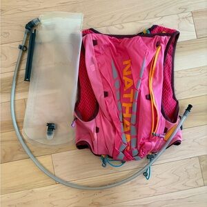 Nathan Women's Pink Hydration Vest